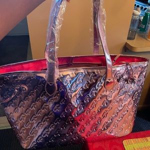 Glamaholic travel tote bag
